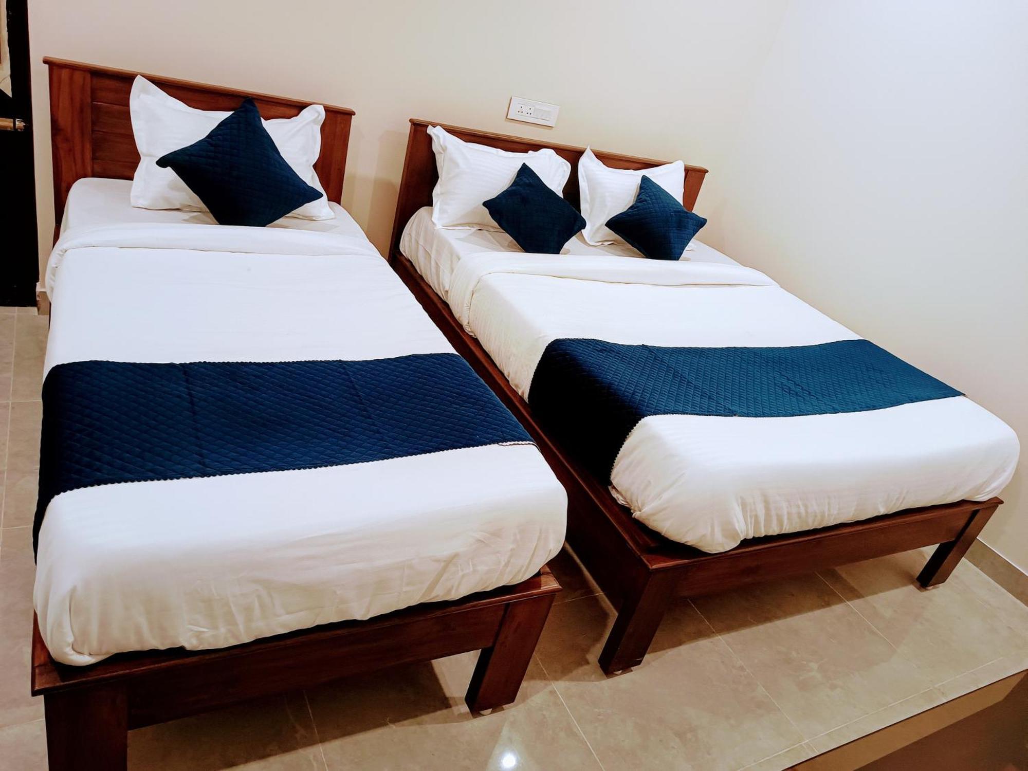 Lodge Mgr Residency Srikalahasti